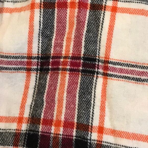 Takara button front v neck plaid flannel top size small - Picture 7 of 7